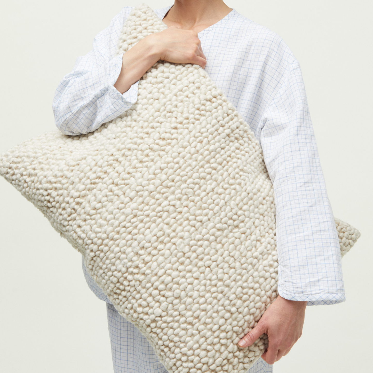 Idras Pude, Pure Ecru (40x60)