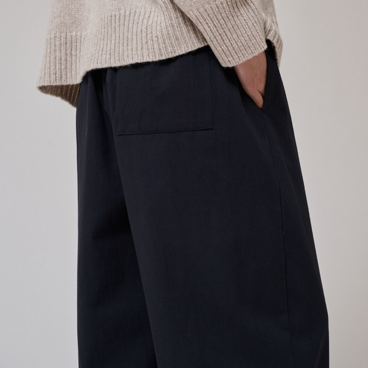 Flora Barrel Pant, Dark Navy