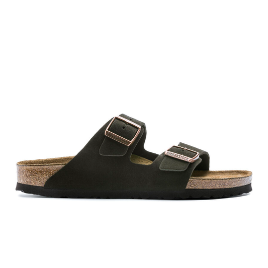 Arizona Soft Footbed Suede Sandaler, Mocca