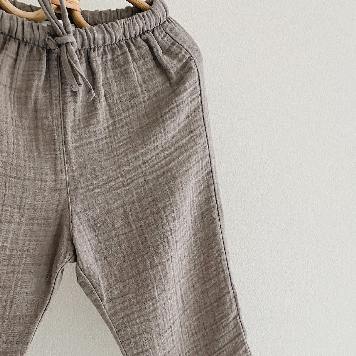 Charlie Trousers, Feather