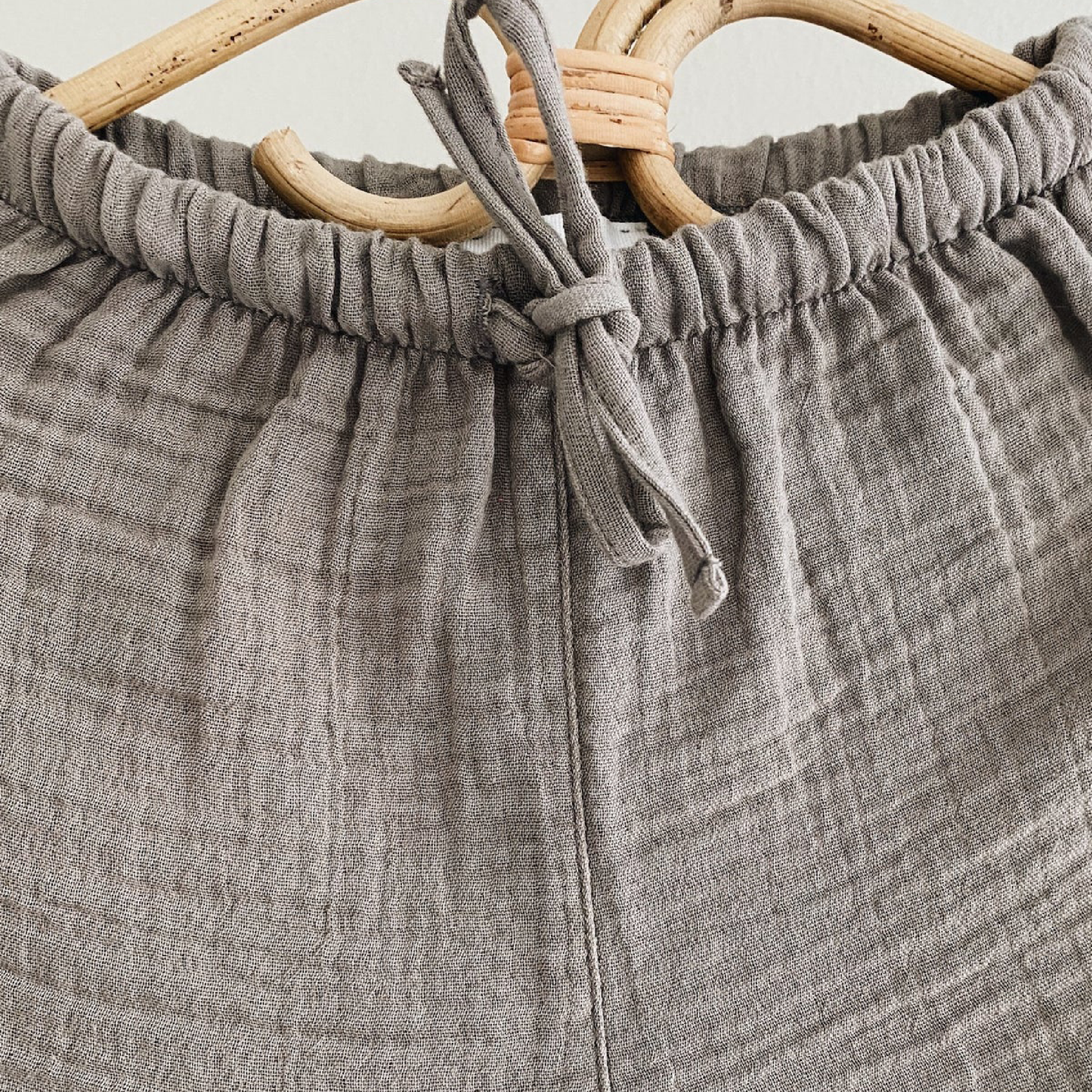 Charlie Trousers, Feather