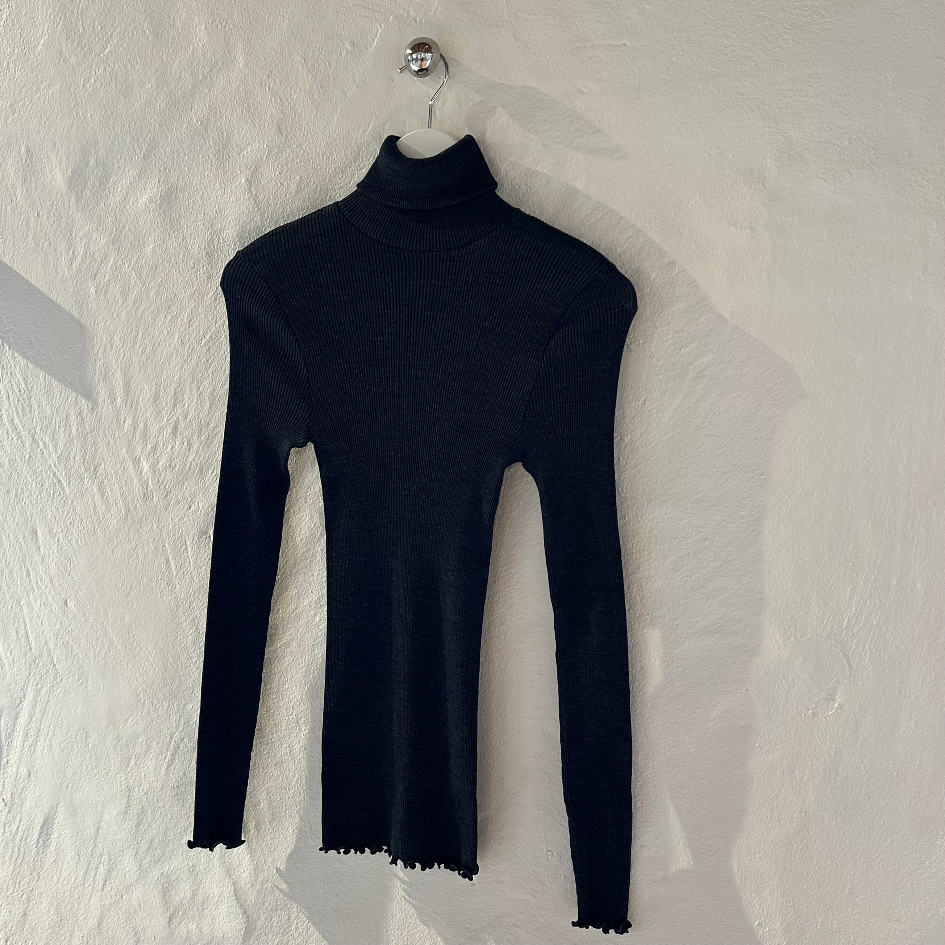 Uld & Silke Langærmet Rib Turtleneck Top, Grå 3438