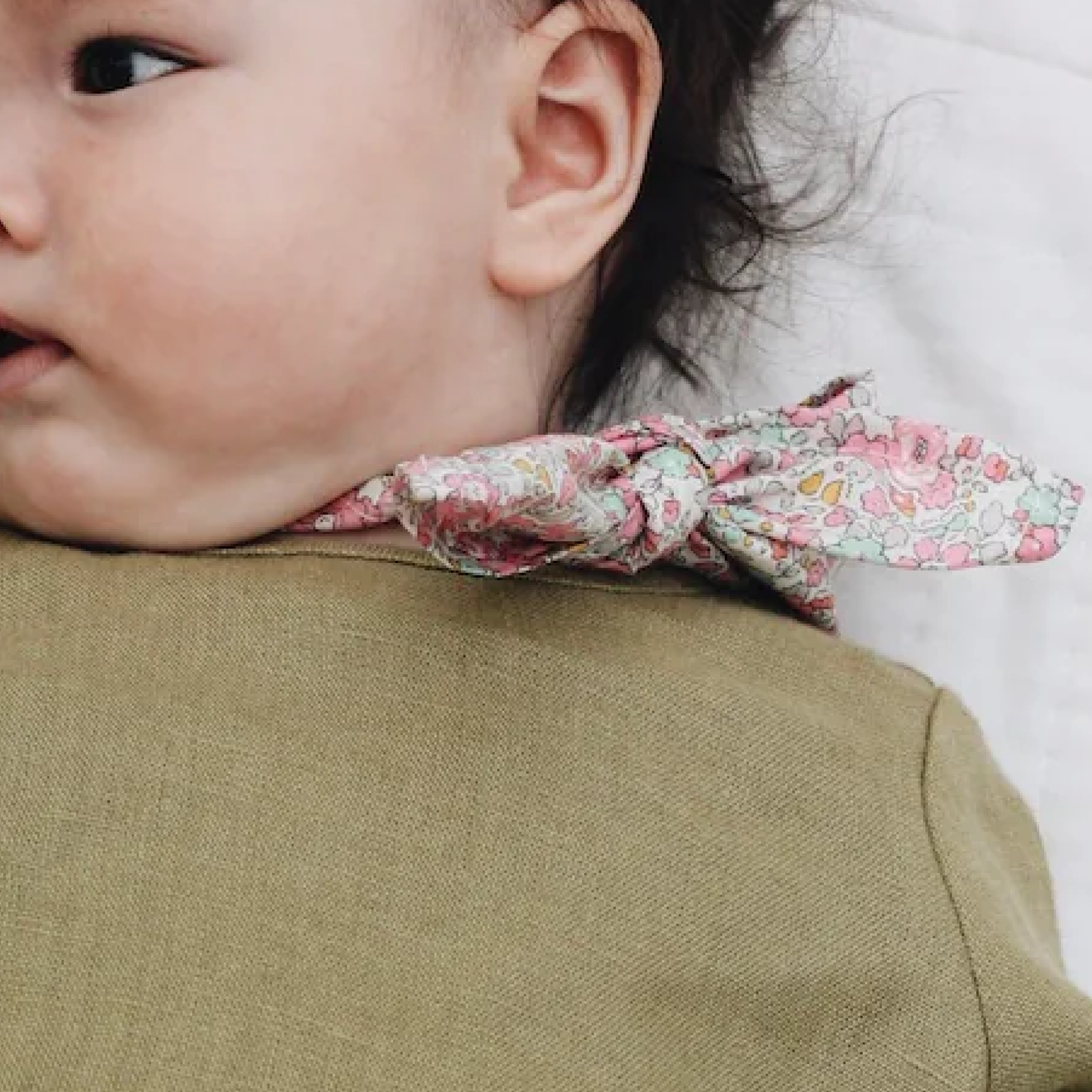 Eddie Scarf, Pink Betsy