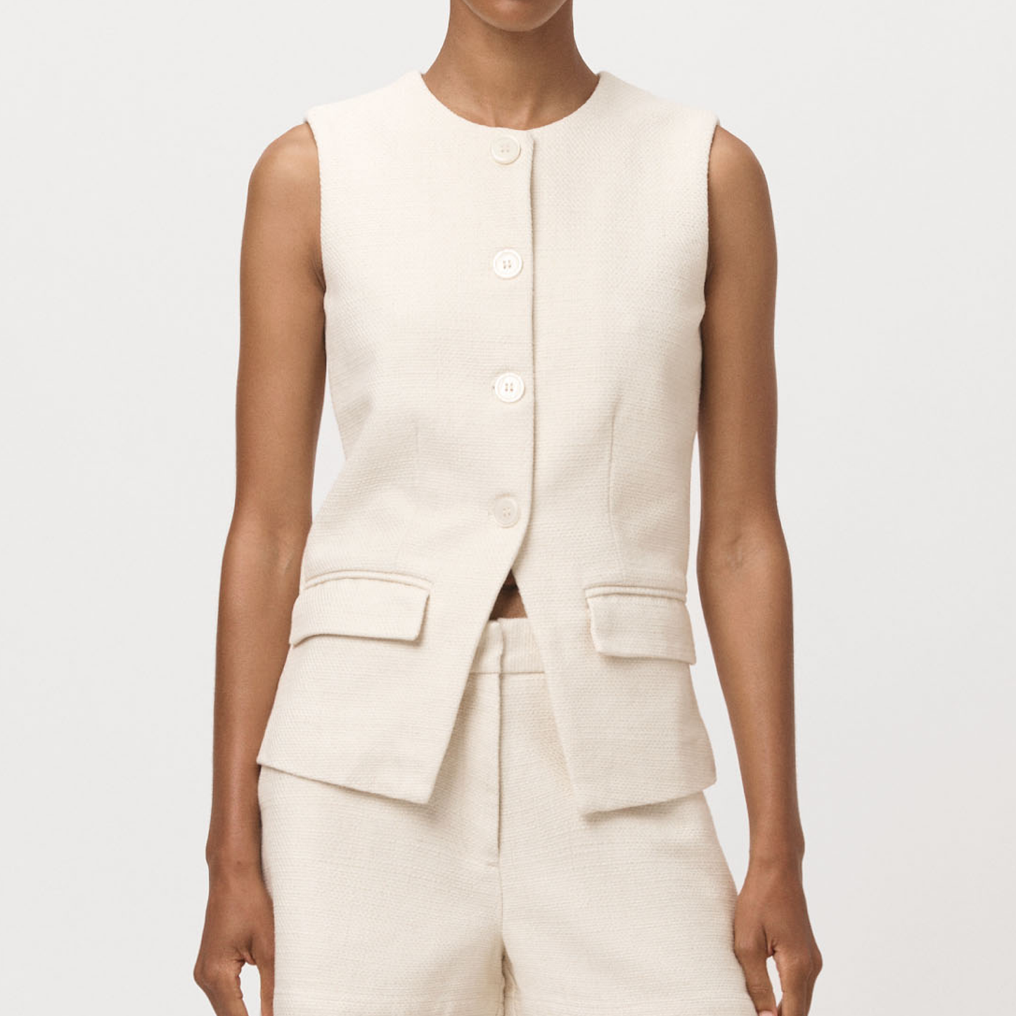 Kendra Vest, Creme