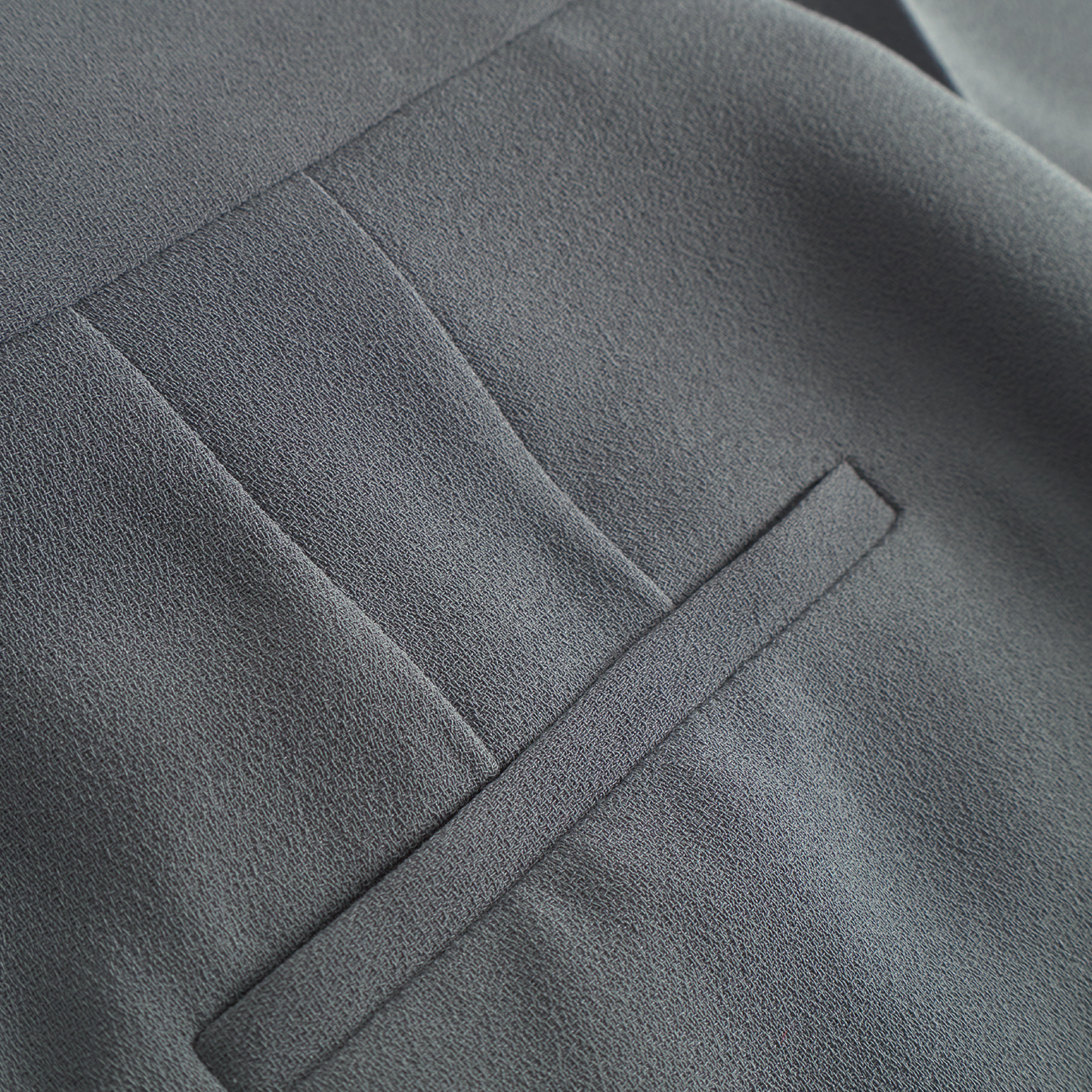 Petra Crepe Georgette Bukser, Anthracit