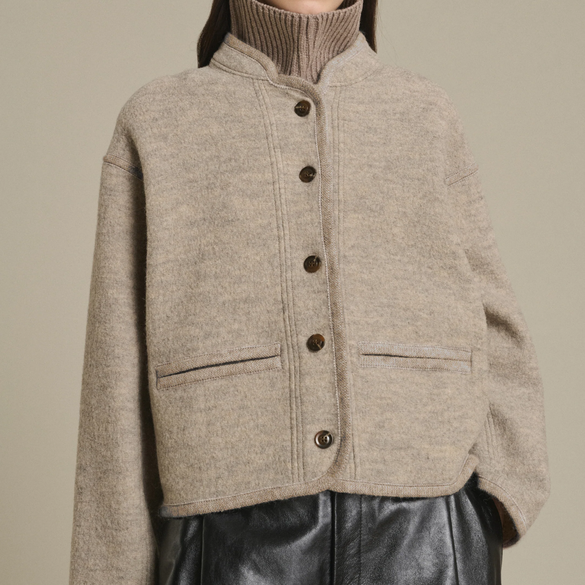 Olympe Jakke, Beige