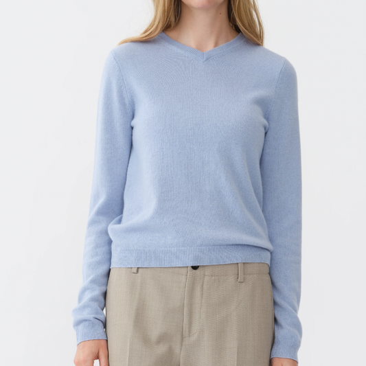 Women's Cashmere Fitted 90's V-Neck, Light Blue