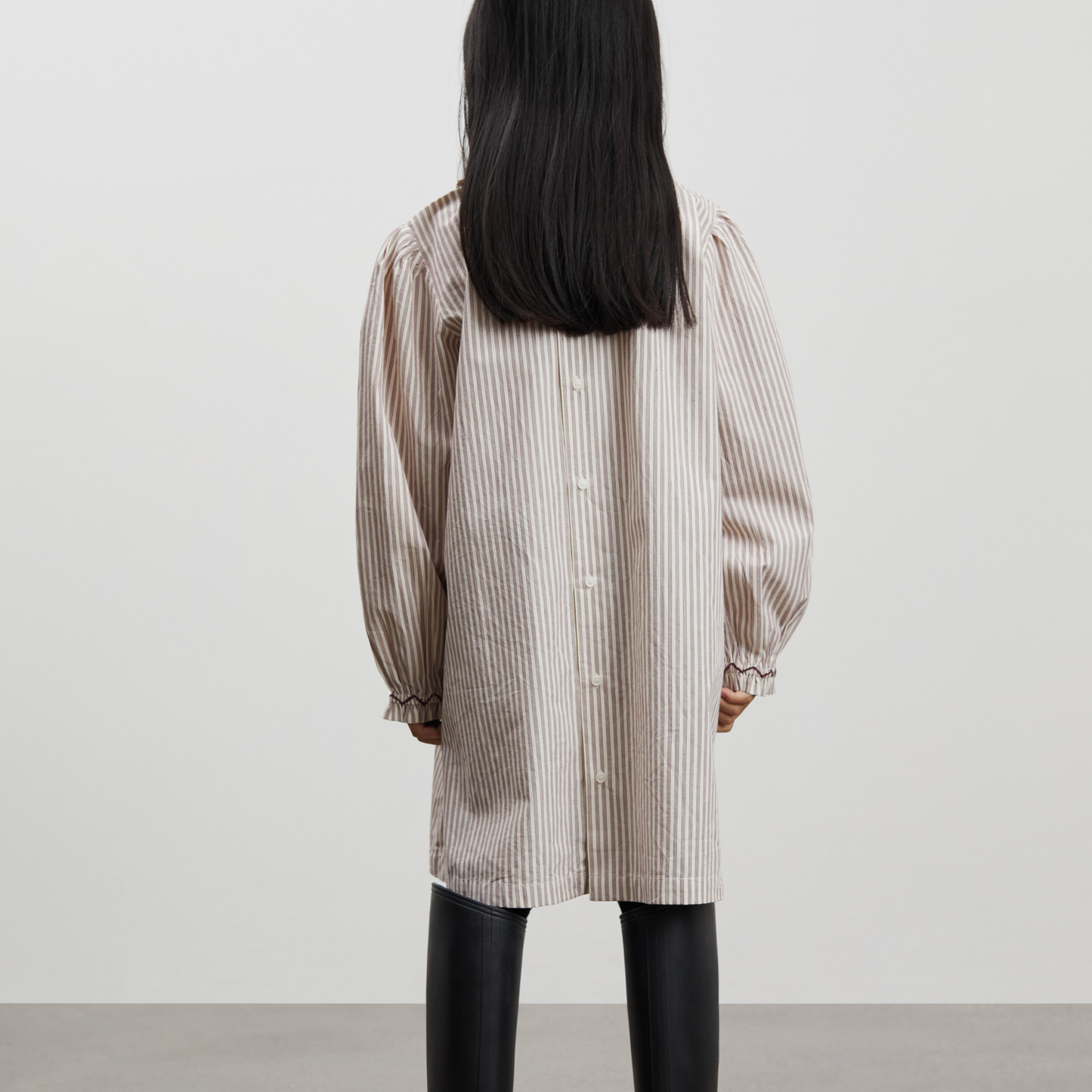 Sara Kjole, Light Cream/Dark Burgundy Stripe