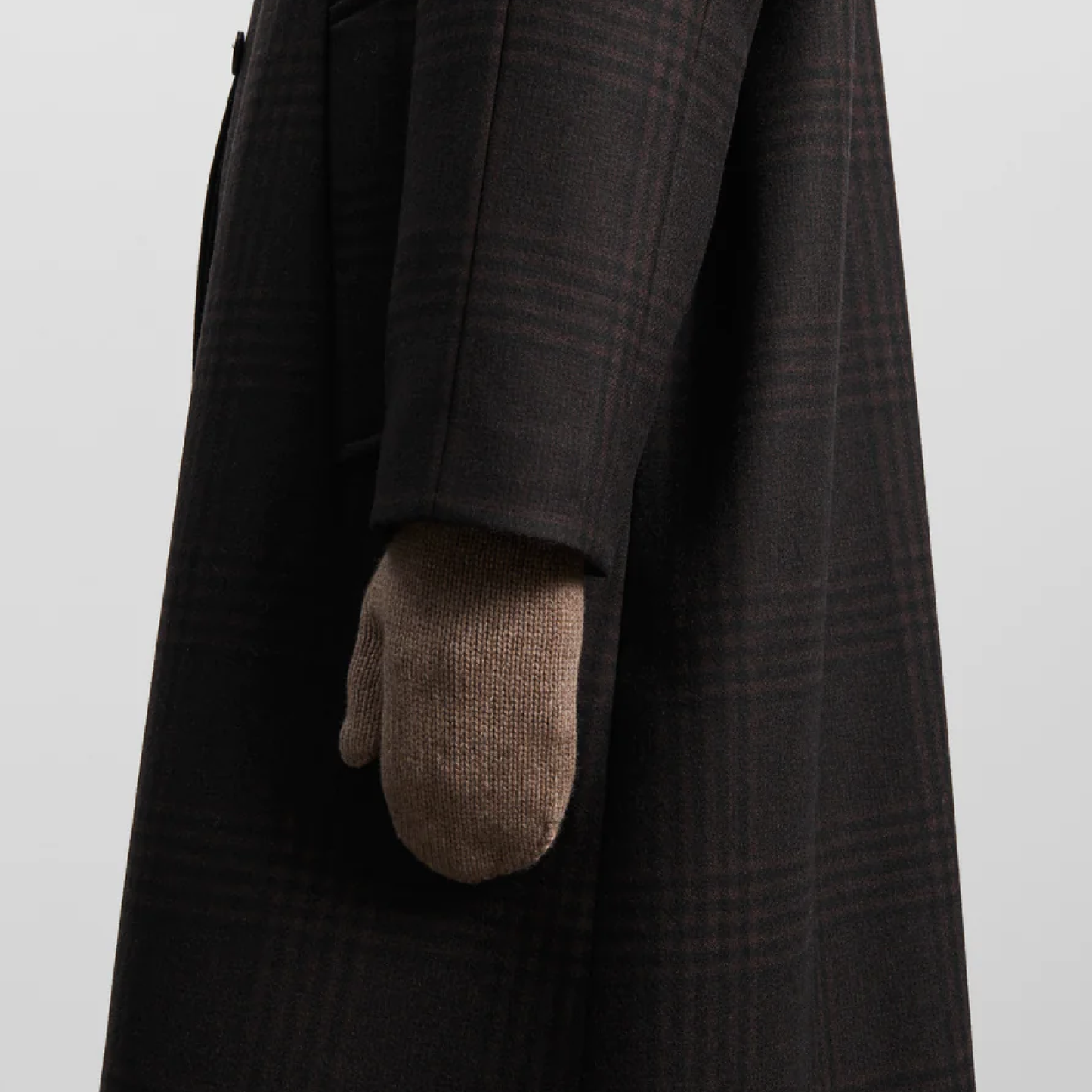 Cleo Luffer, Light Brown