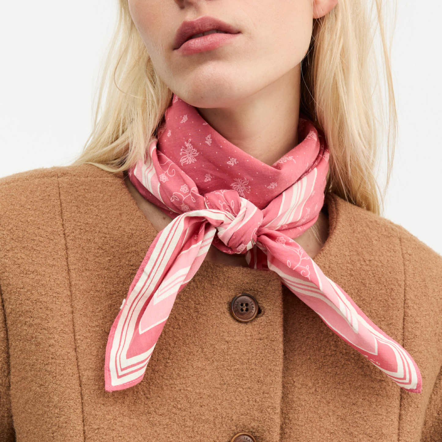 Skall Classic Scarf, Hot Pink (90x90 cm)