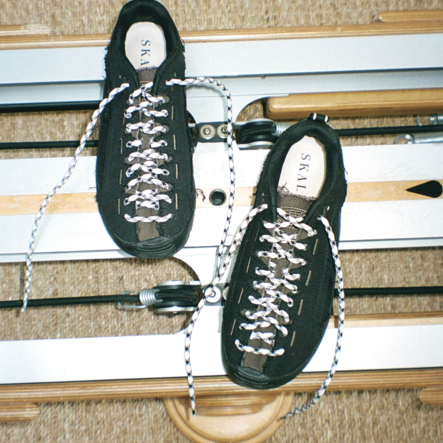 Jasper Split W-Skall, Black