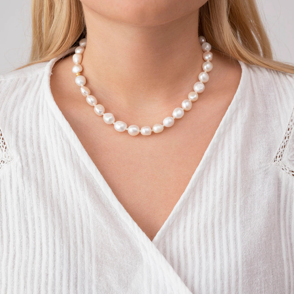 Stellar Pearly Necklace, Gold Plated