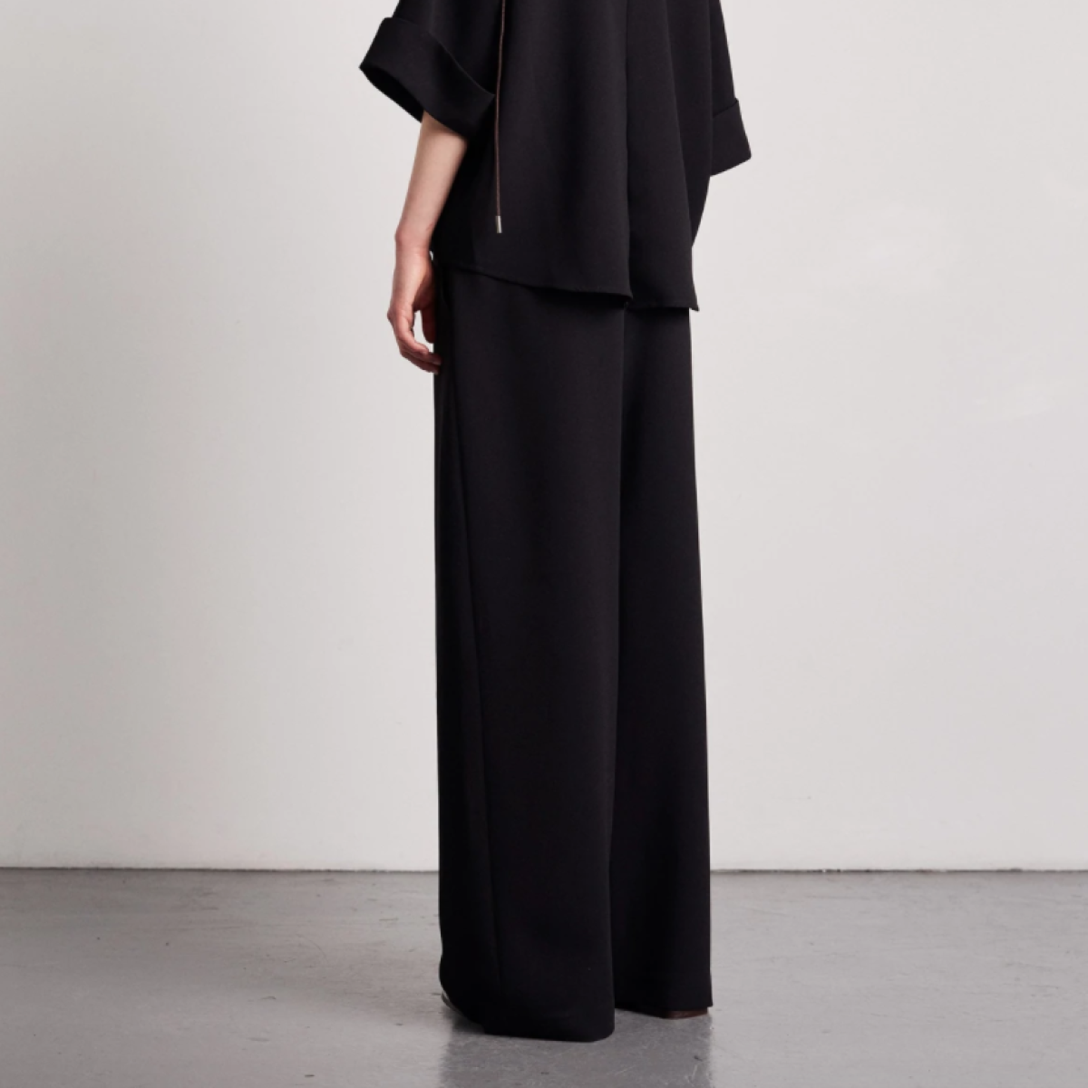 Palmira Crepe Georgette Pants, Black