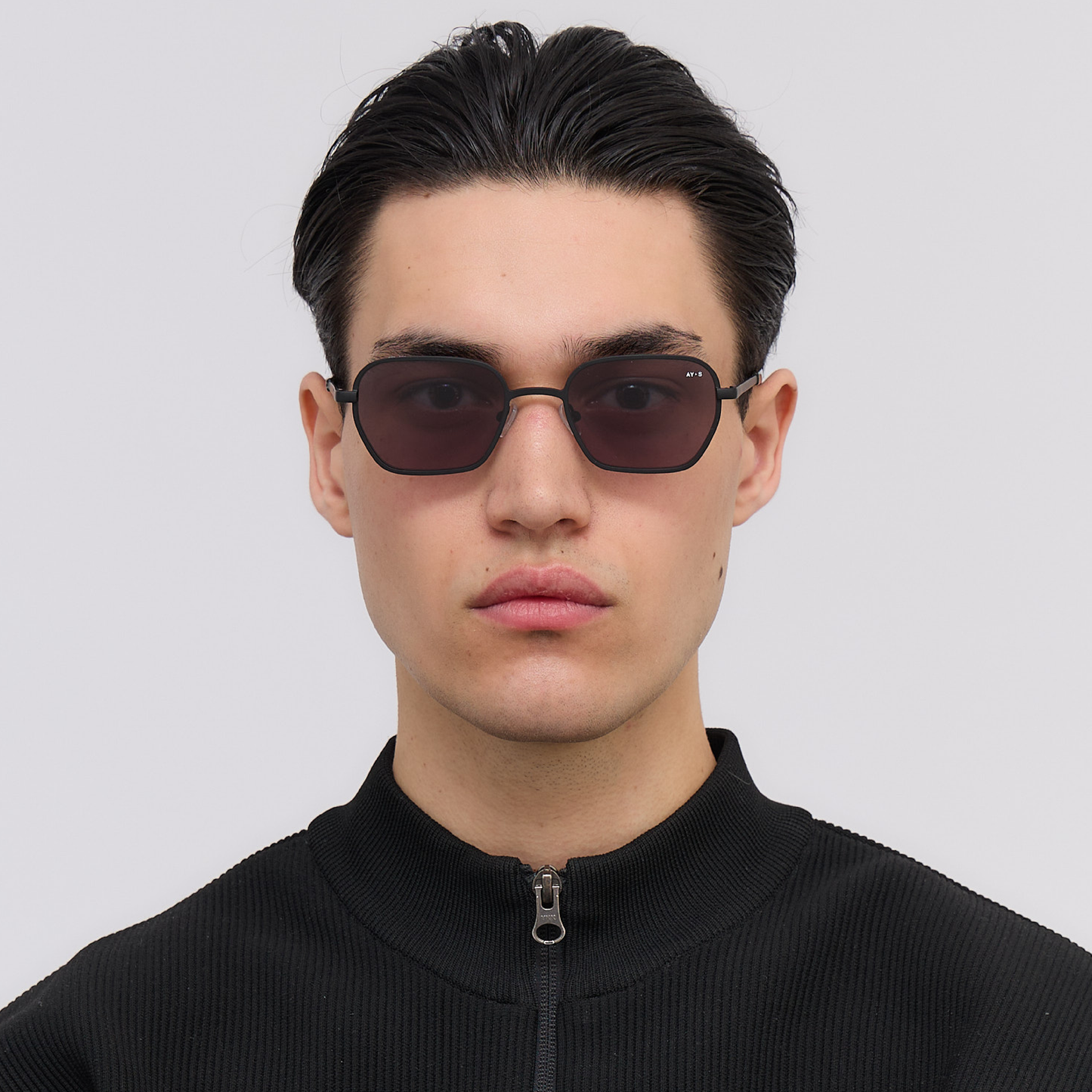 Decent Solbriller, Matte Black