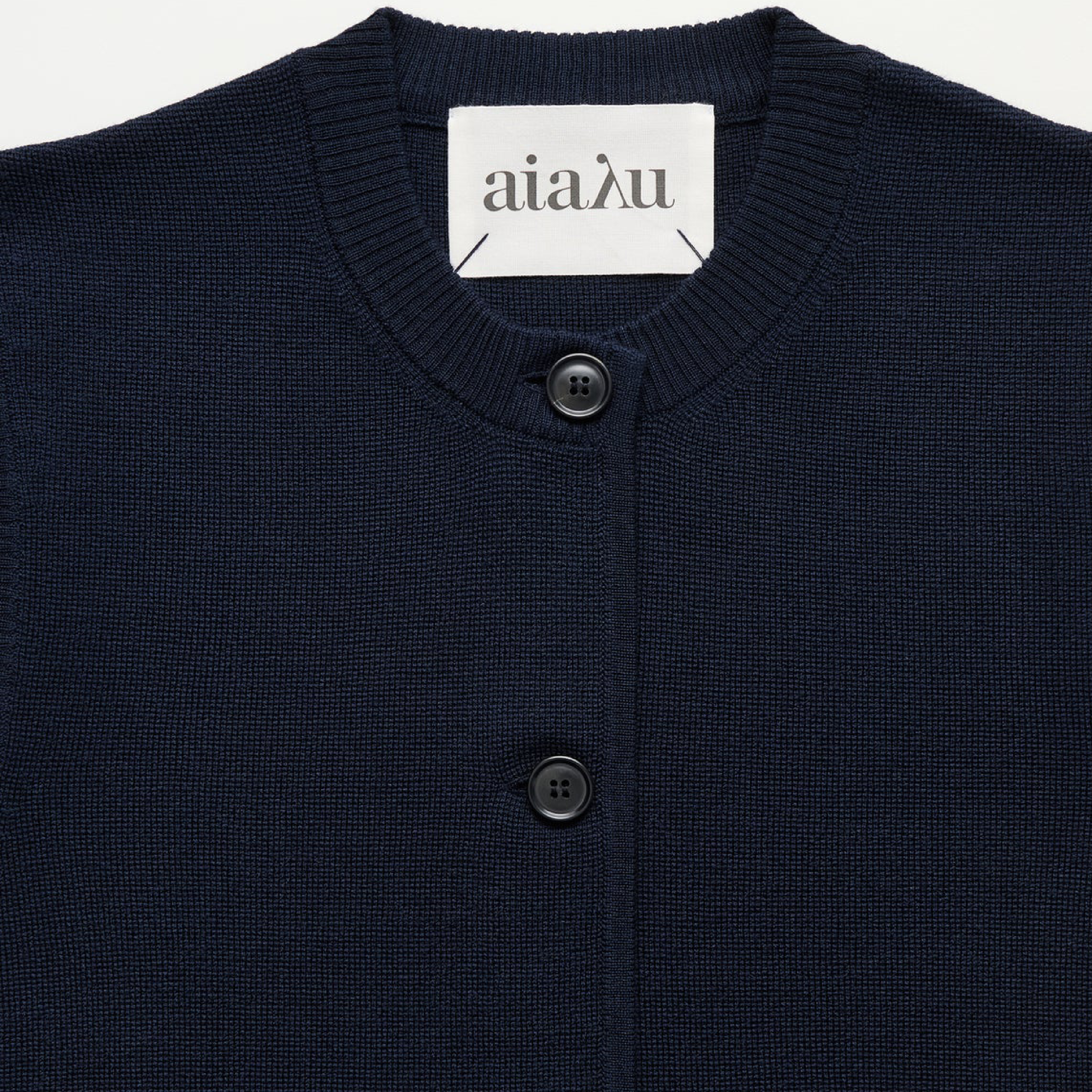 Elva Vest, Navy