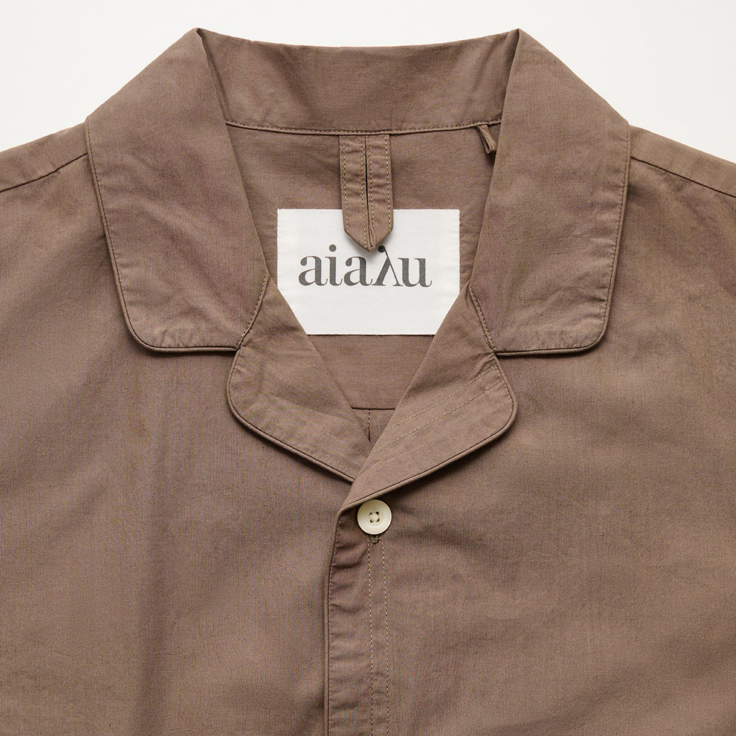 Classic Pyjamas, Earth