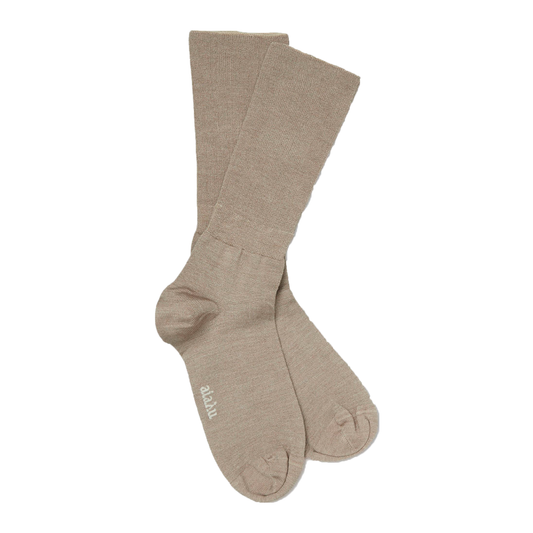 Silk Socks, Oyster
