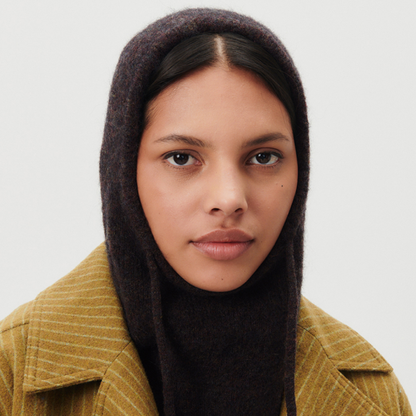 Tyji Balaclava, Brun