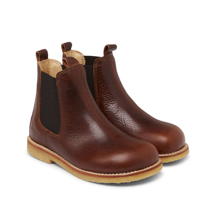 Classic Chelsea Boot With Elastic, Medium Brown 