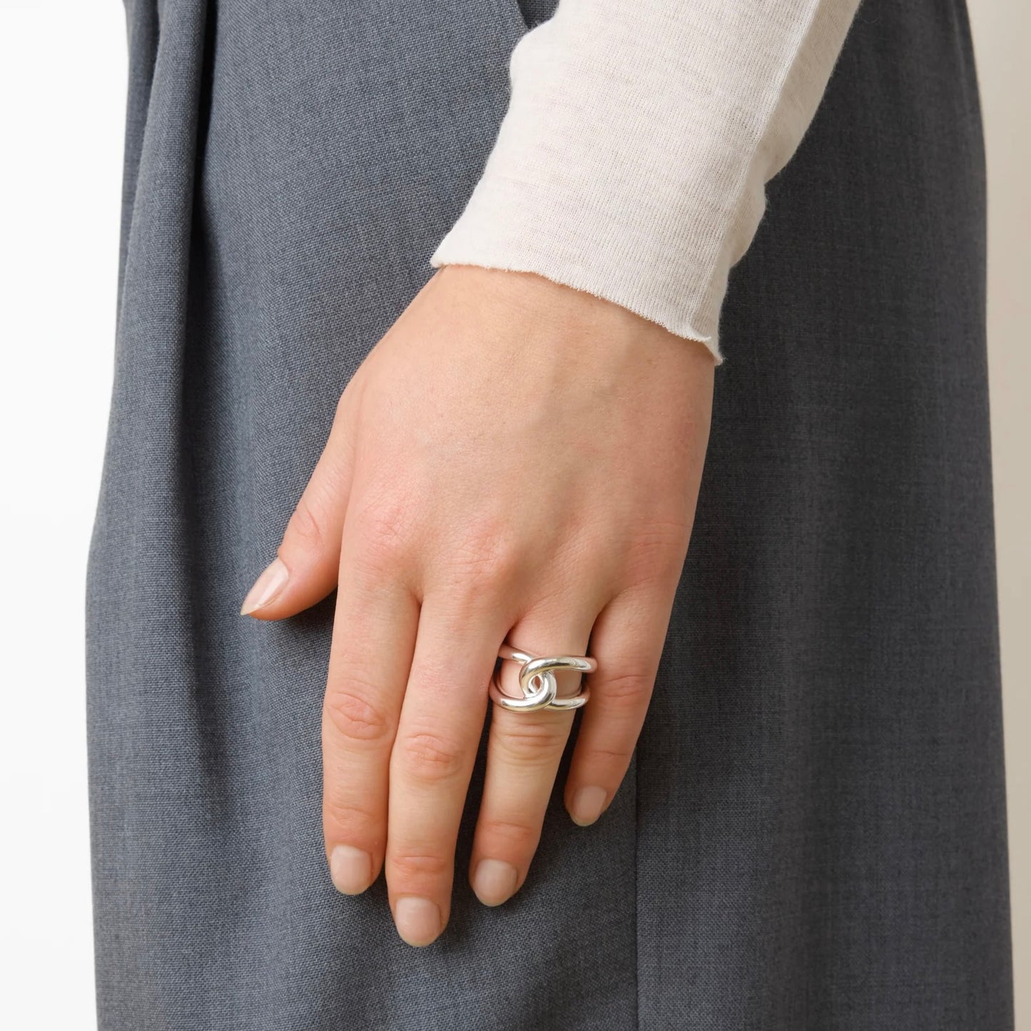 The Agnes Ring, Silver