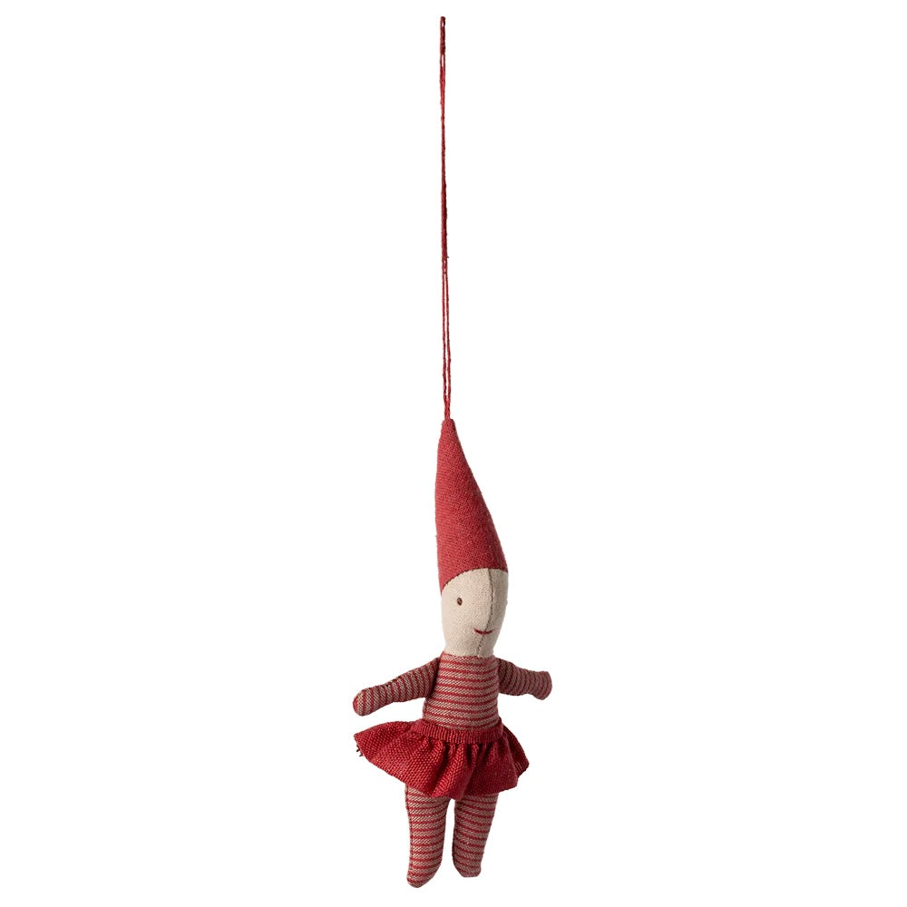 Nisse Ophæng I Stof, Pige