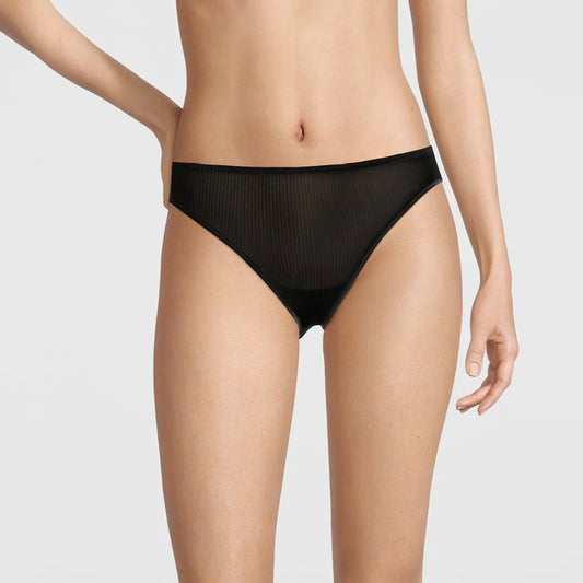 Silke Trusser, Sort 9451