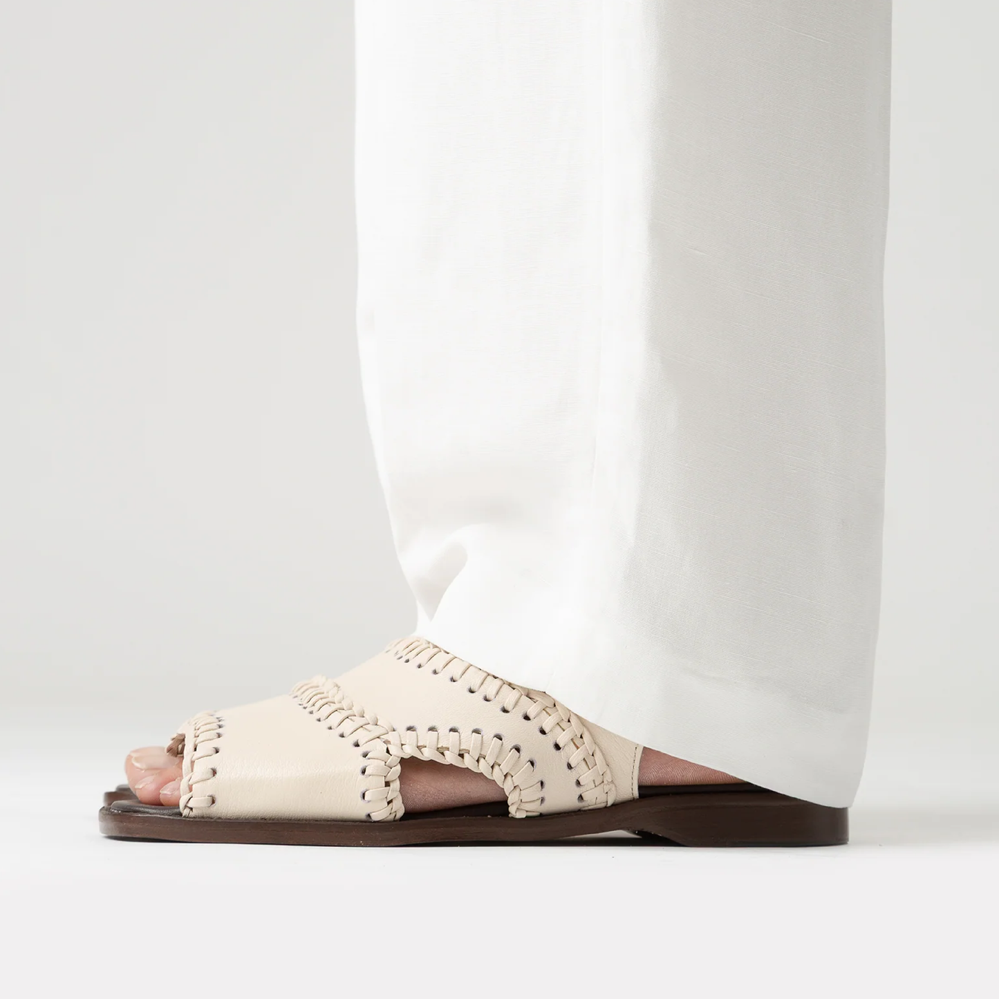Sastre Sandal, Cream