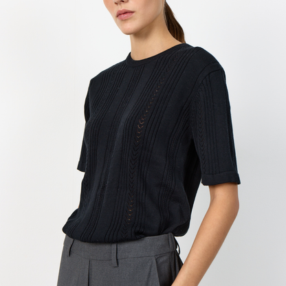 Priya 1 T-Shirt, Sort