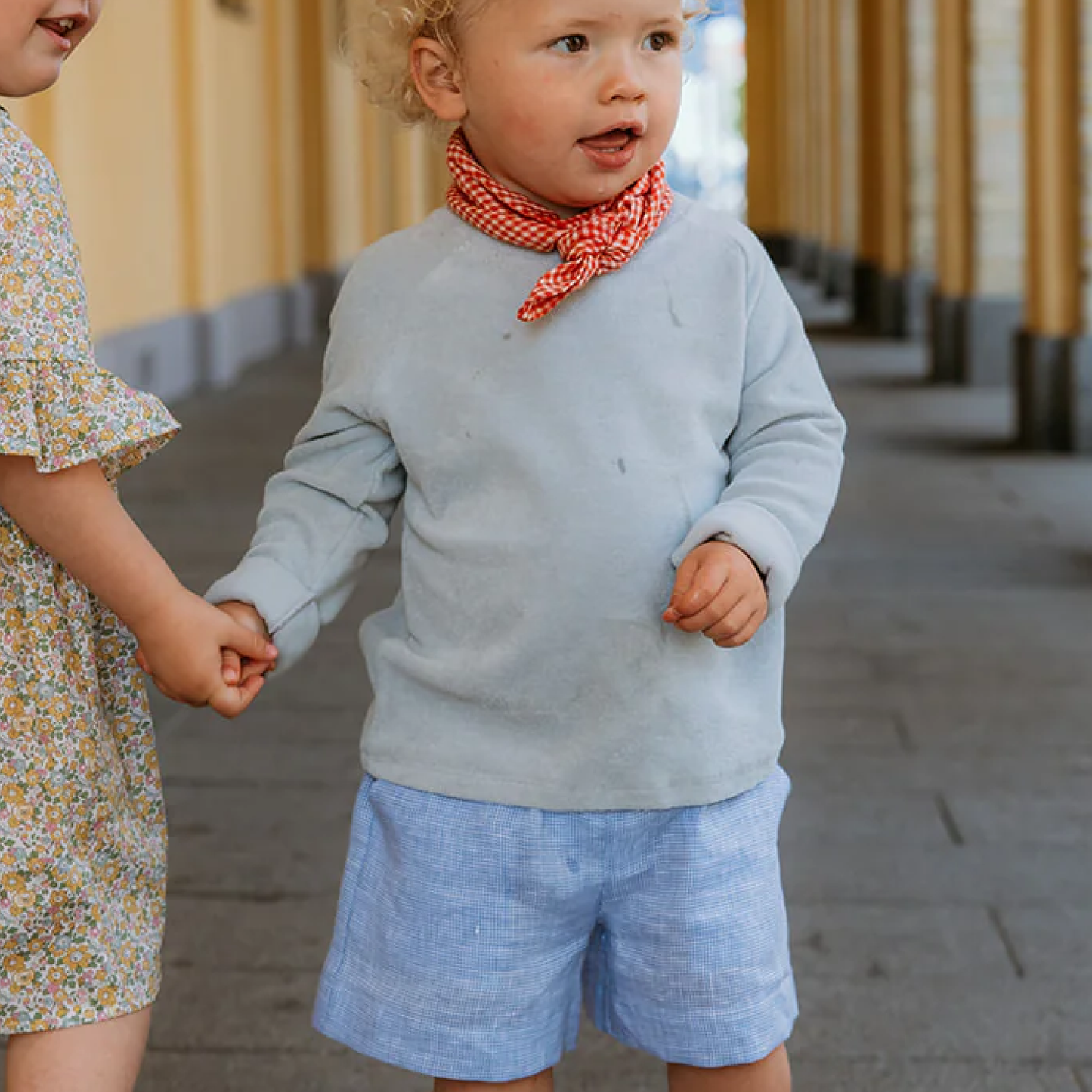 Elo Jumper, Barely Blue