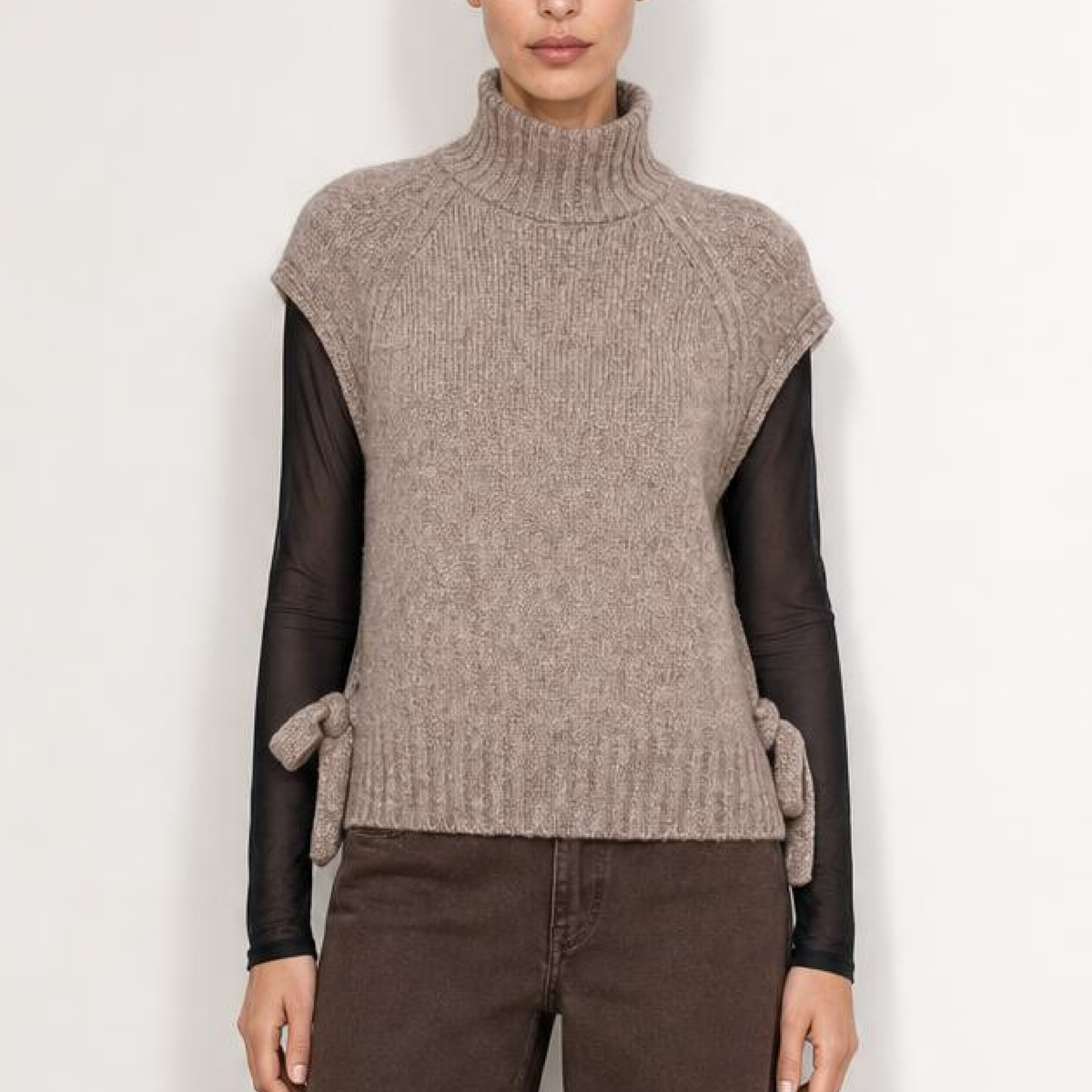 Toga 3 Strikvest, Plaza Taupe Melange