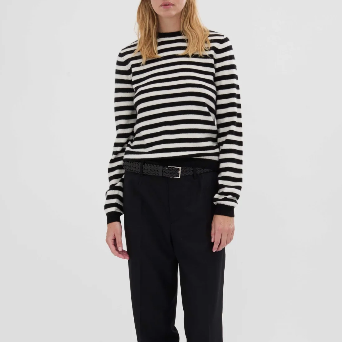 Women's Fitted Roundneck, Black/Cloud
