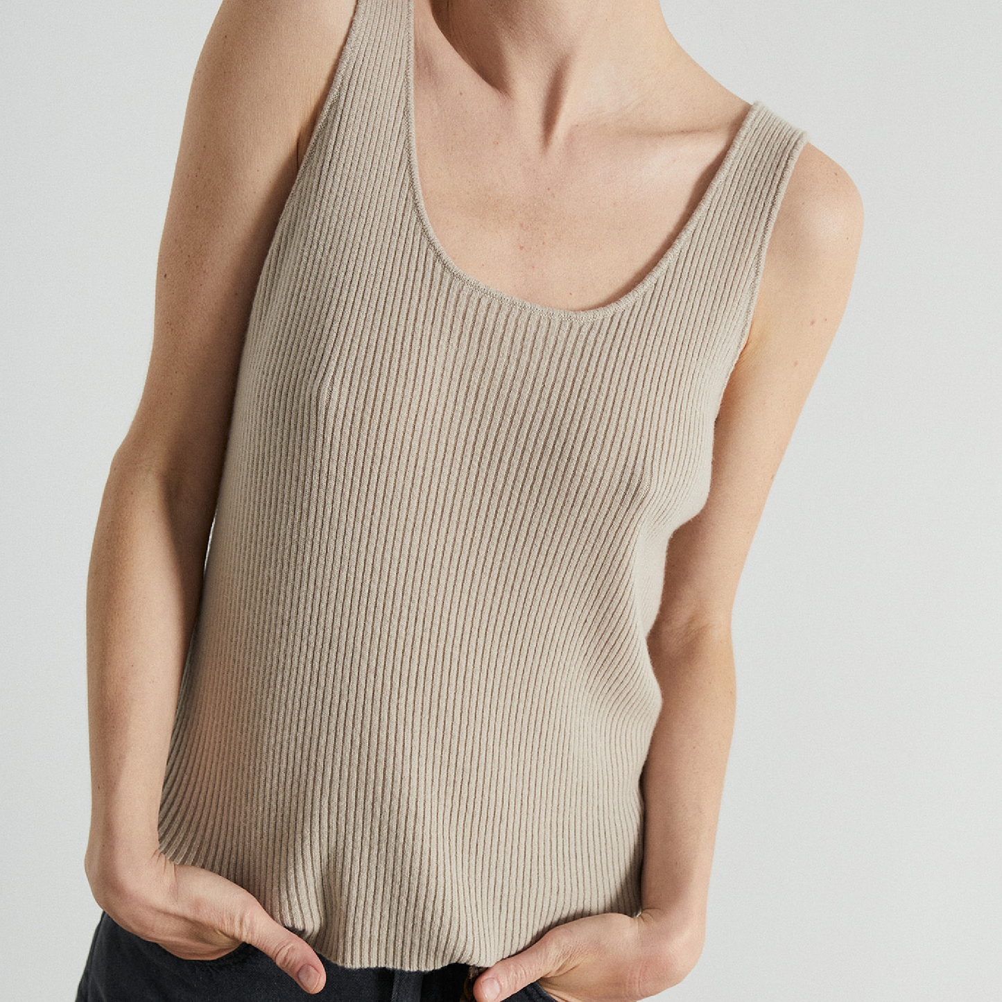 Cashmere tank top best sale womens