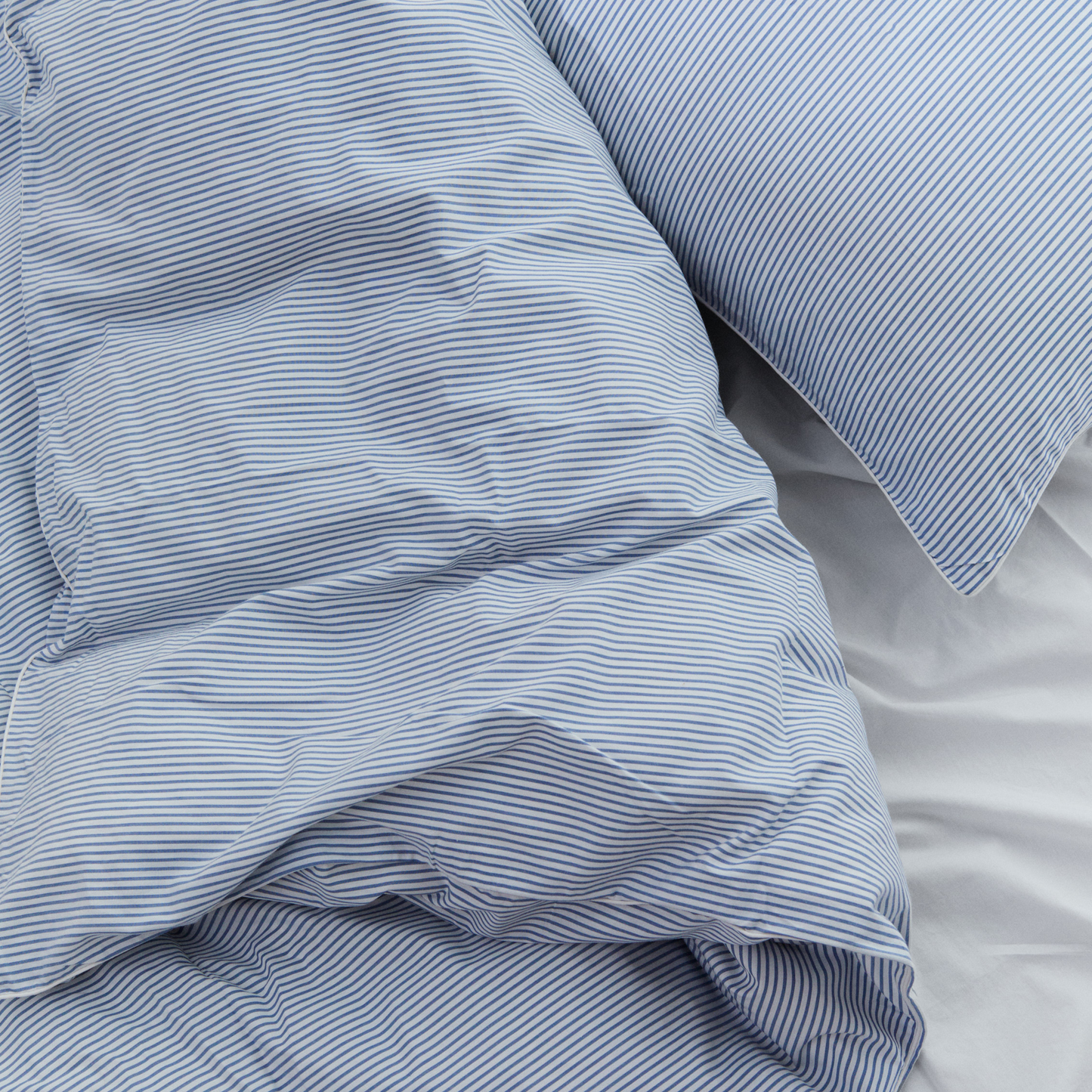 Skall Bedding, Blue/Optic White (140x200)