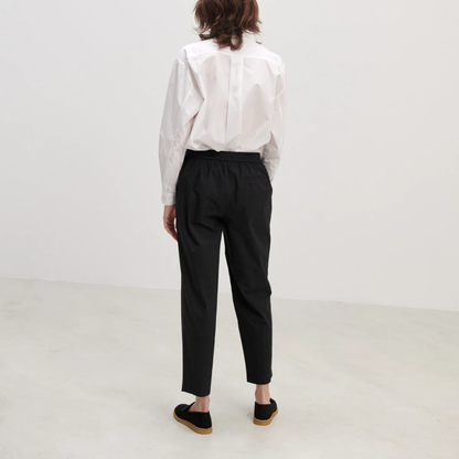 Edgar Pants, Sort