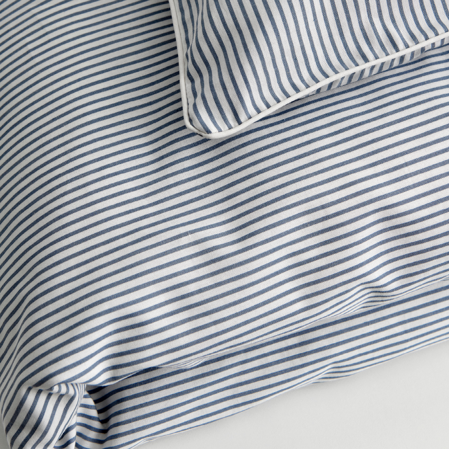 Skall Bedding, Blue/Optic White (140x200)