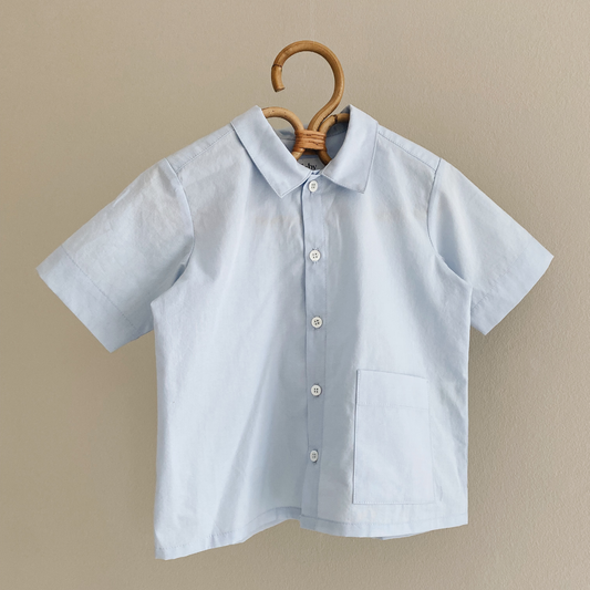 Billy Shirt, Sky